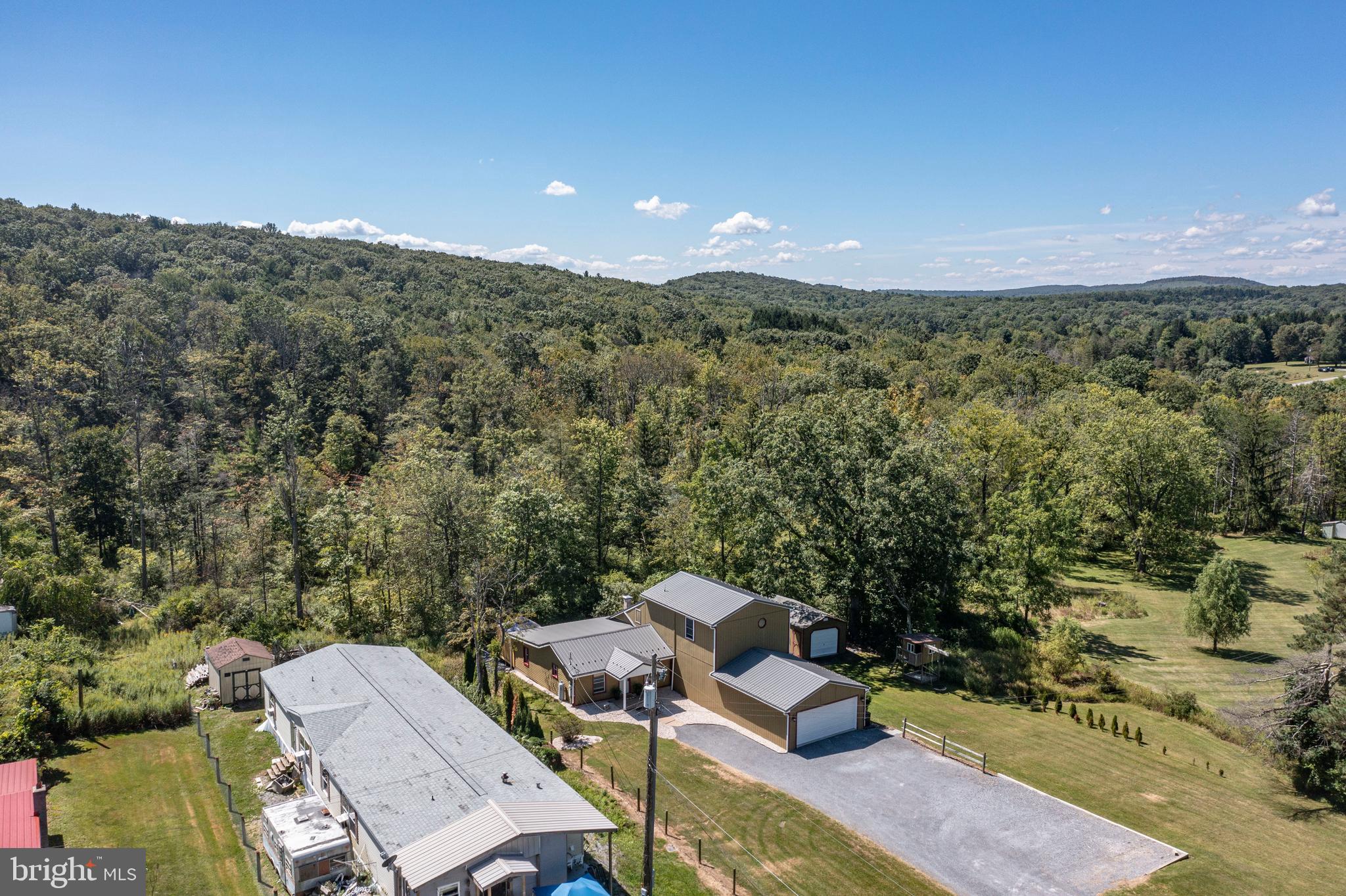 619 N PENNSYLVANIA AVENUE