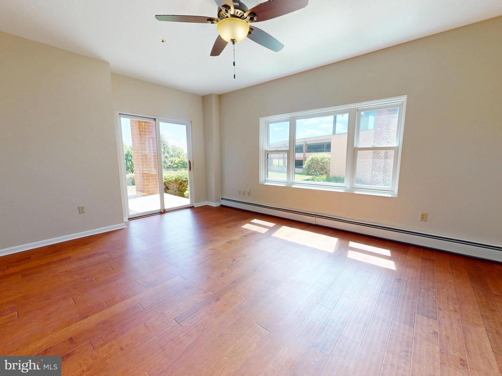 455 WINDMERE DRIVE Unit: LLC