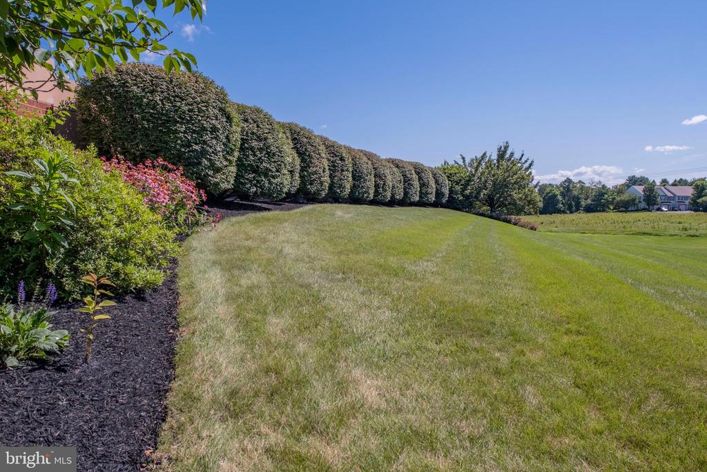 455 WINDMERE DRIVE Unit: LLC