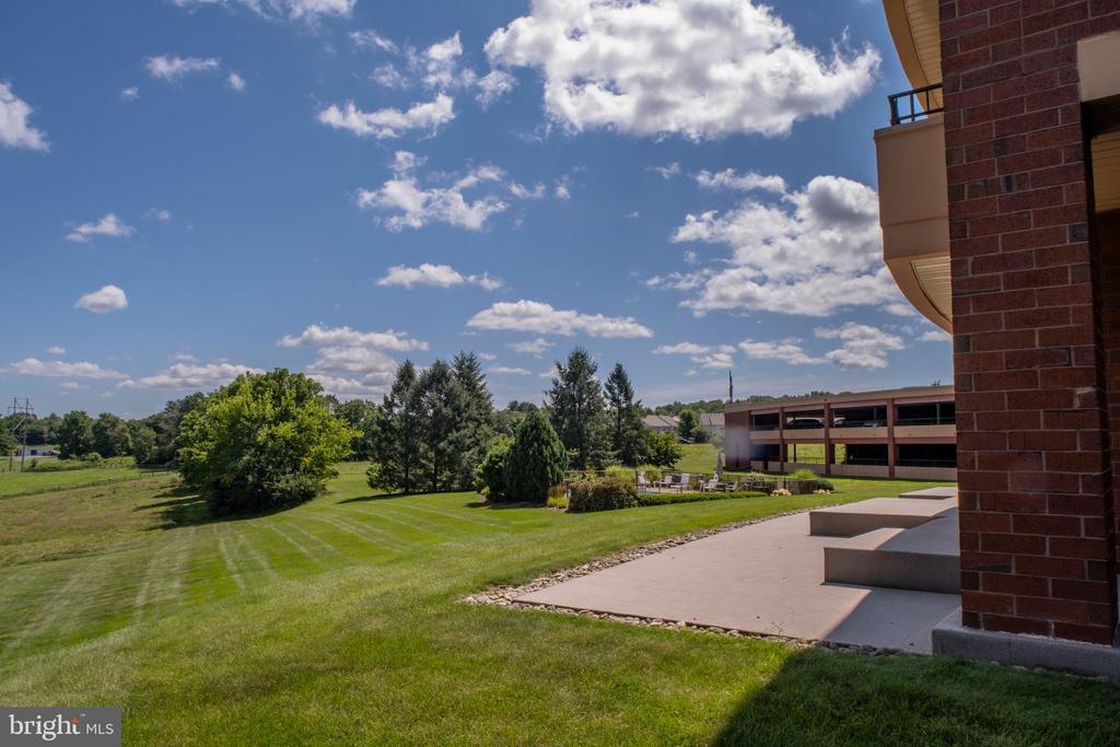 455 WINDMERE DRIVE Unit: LLC