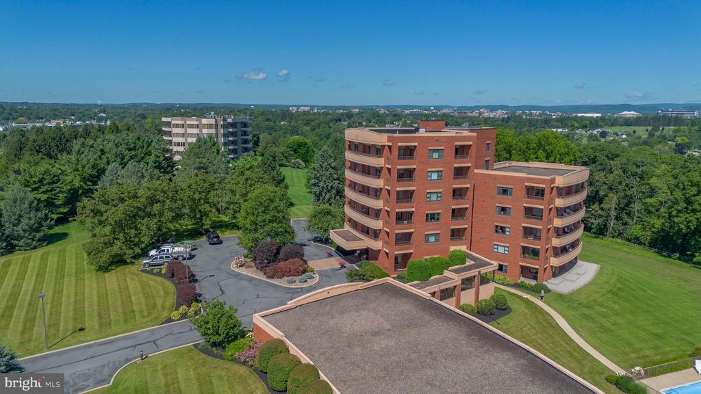 455 WINDMERE DRIVE Unit: LLC