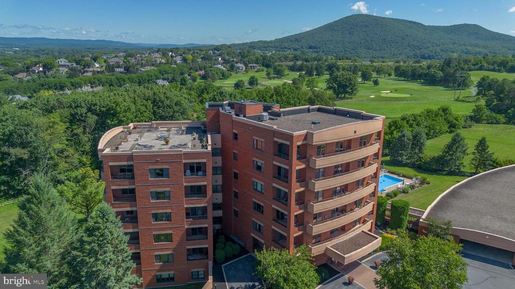 455 WINDMERE DRIVE Unit: LLC