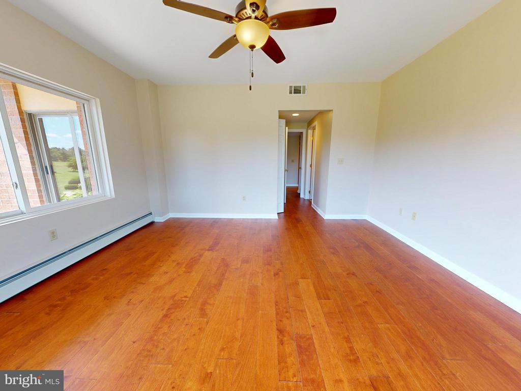 455 WINDMERE DRIVE Unit: LLC