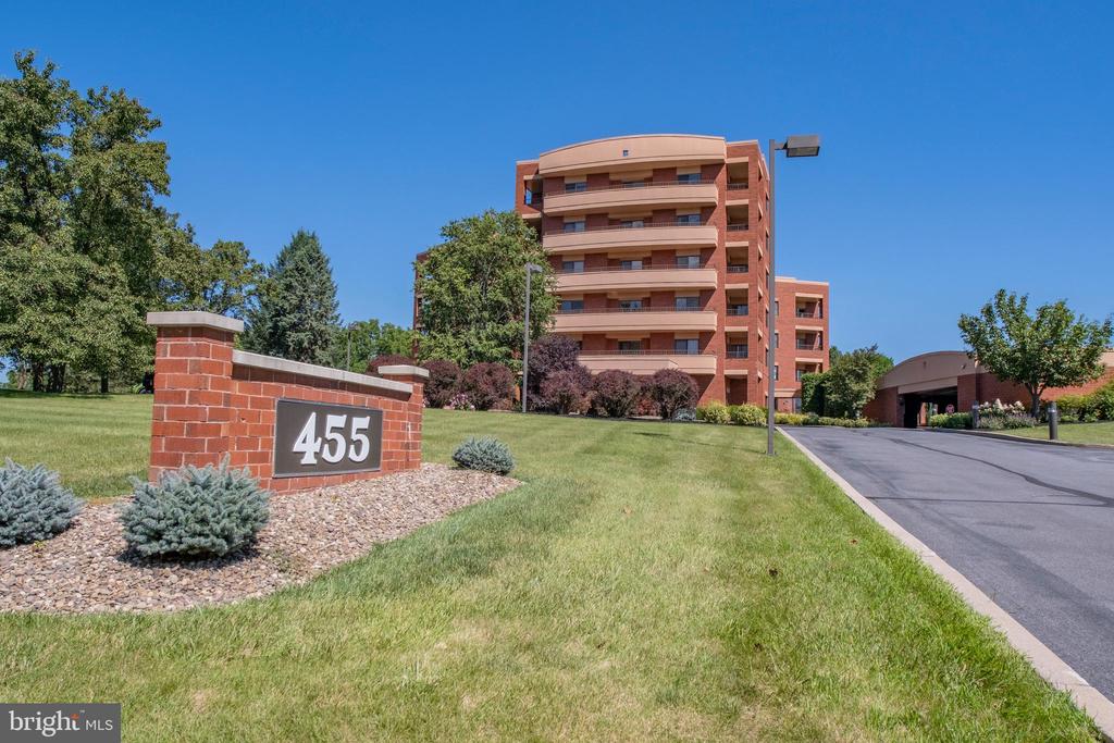 455 WINDMERE DRIVE Unit: LLC