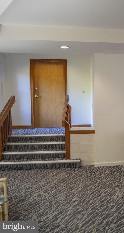 455 WINDMERE DRIVE Unit: LLC