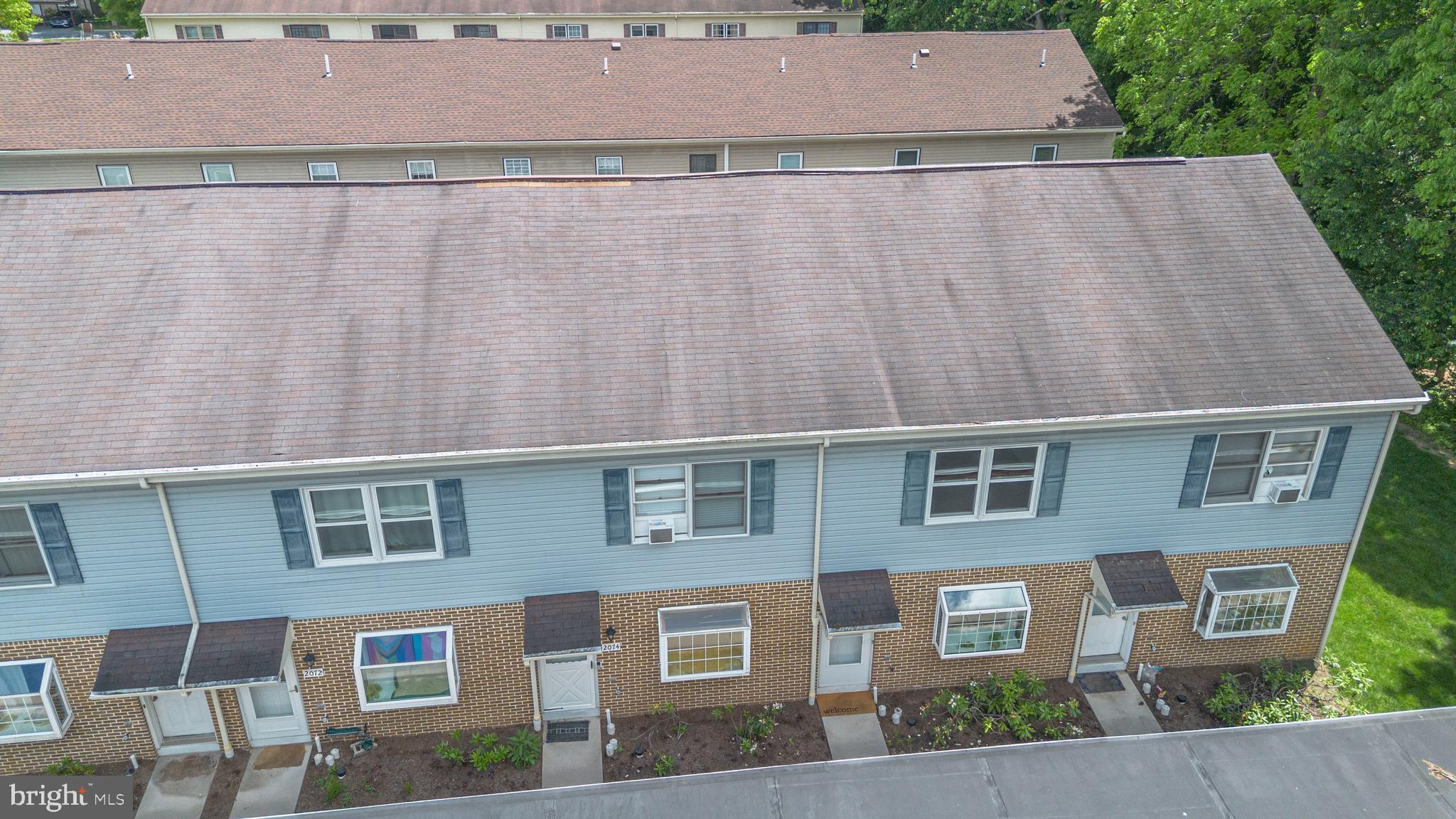 2076 MARY ELLEN LANE