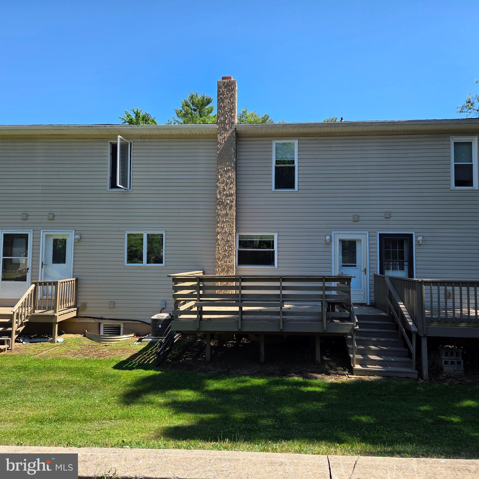 227 - 231 STROUSE AVENUE