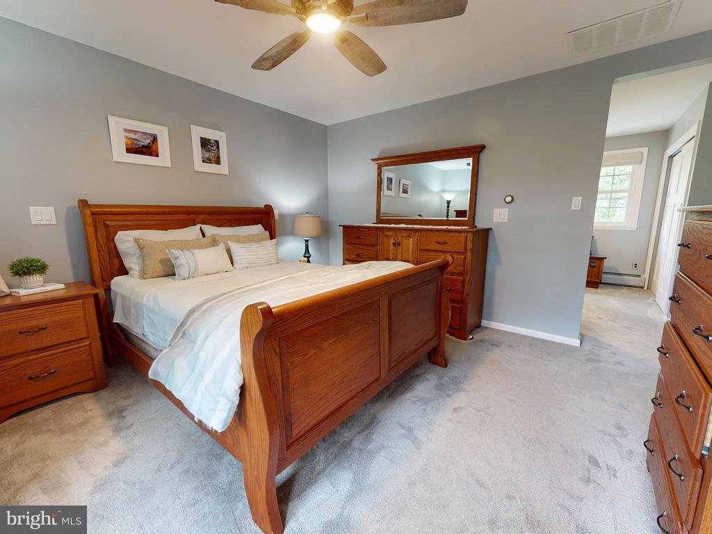 1006 KAY STREET