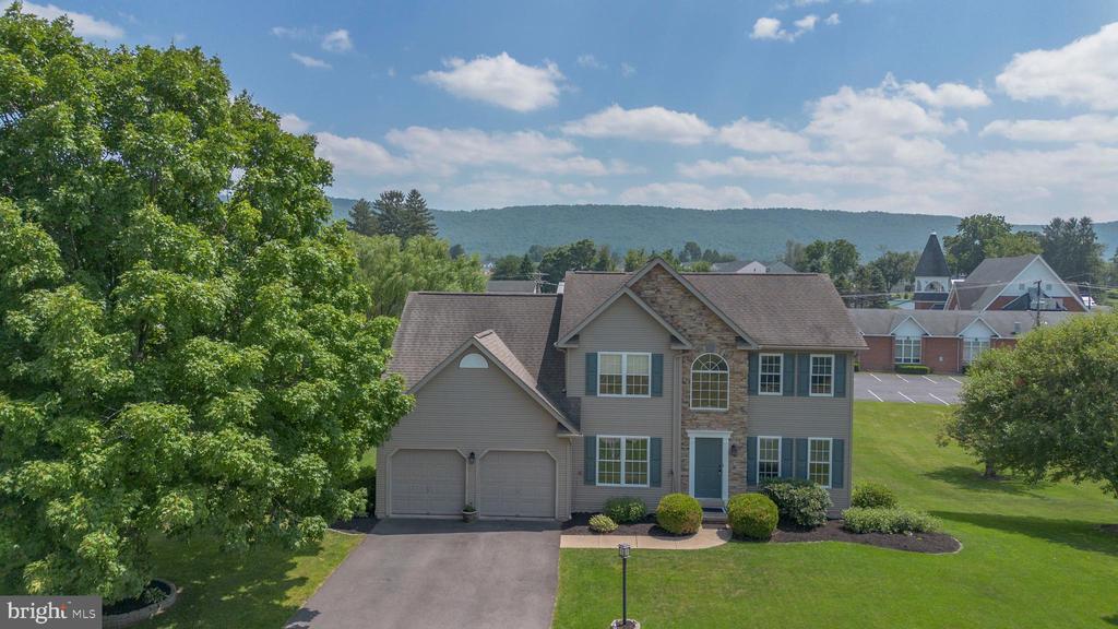 130 LORINDA LANE