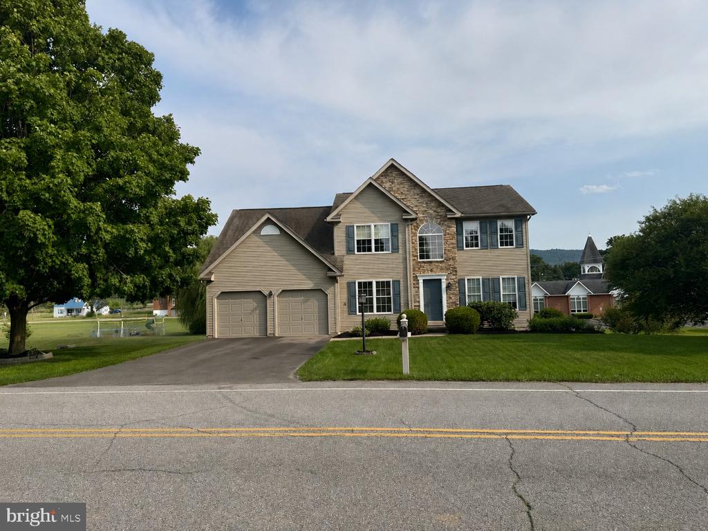 130 LORINDA LANE