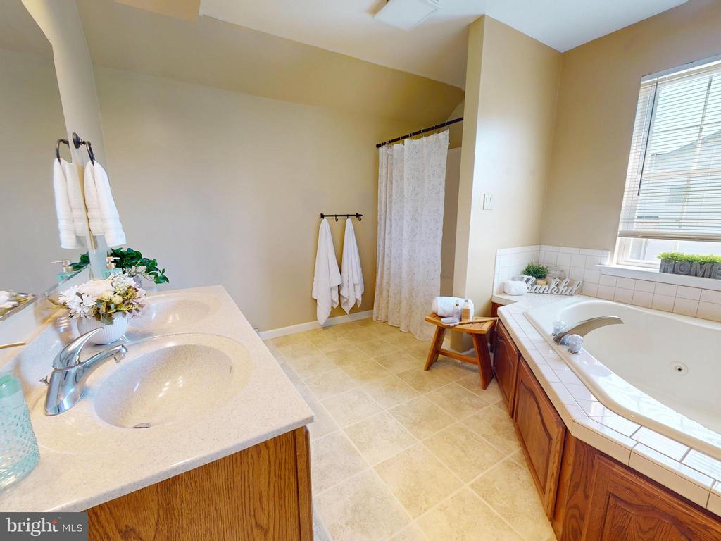 130 LORINDA LANE