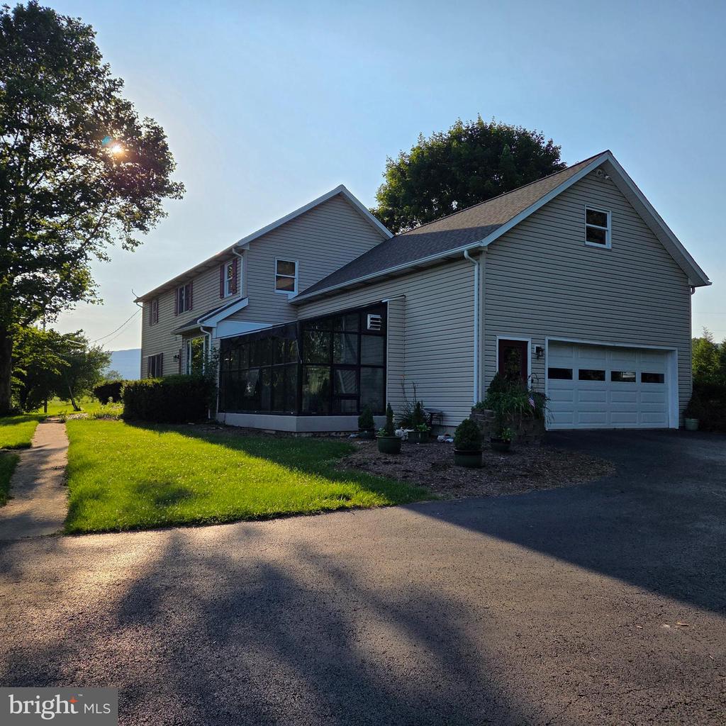 119 GEMSTONE FARM LANE