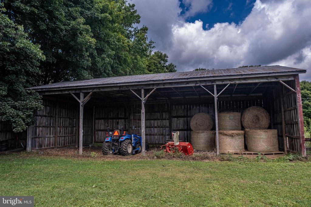 119 GEMSTONE FARM LANE