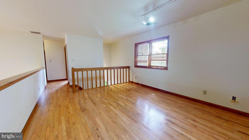 119 GEMSTONE FARM LANE