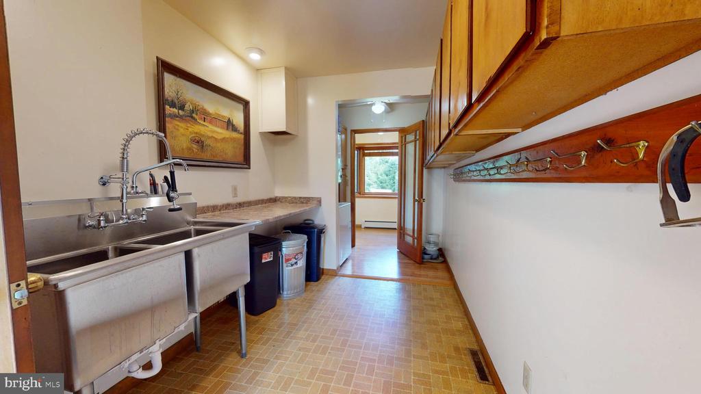 119 GEMSTONE FARM LANE