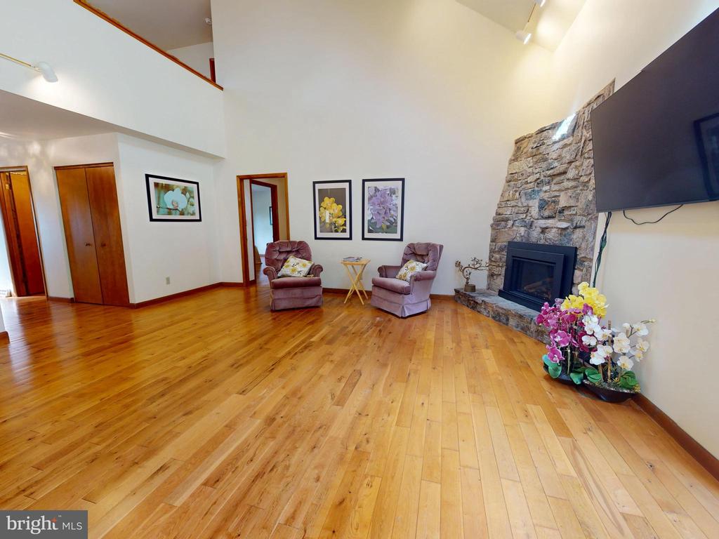 119 GEMSTONE FARM LANE