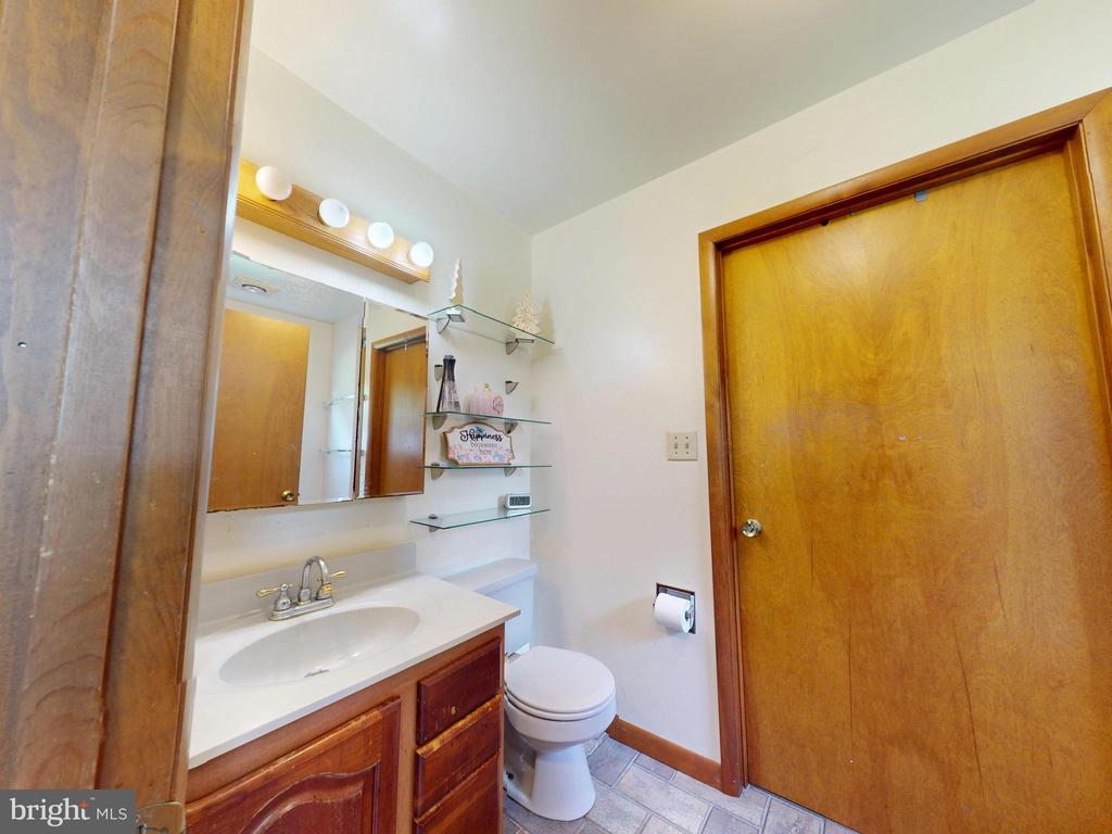 119 GEMSTONE FARM LANE