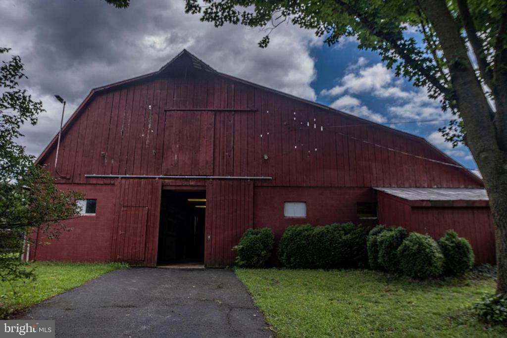 119 GEMSTONE FARM LANE