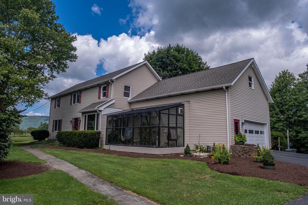 119 GEMSTONE FARM LANE