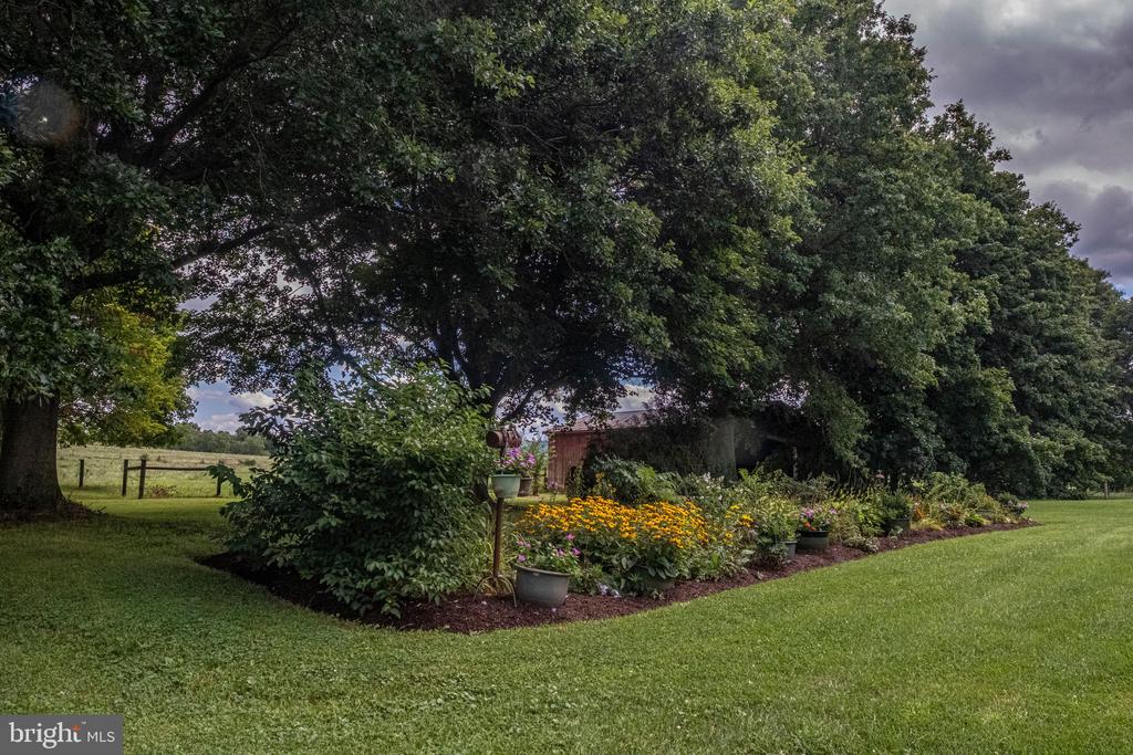 119 GEMSTONE FARM LANE