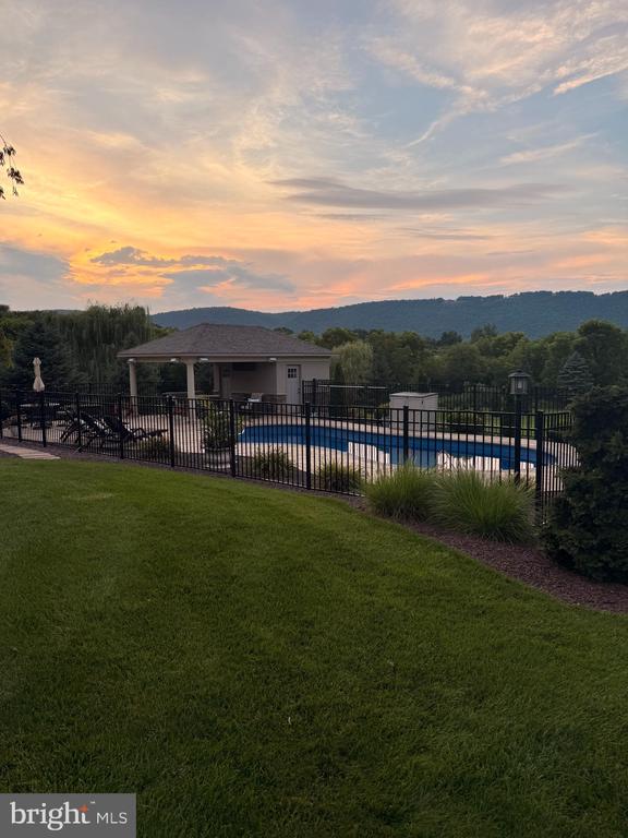119 SALIX DRIVE