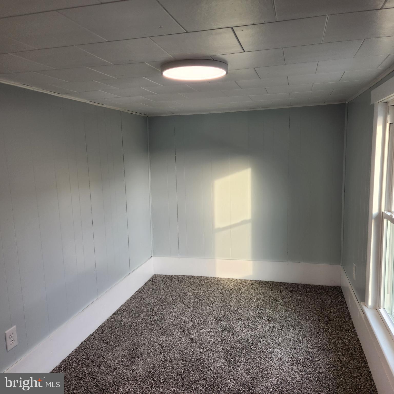 665 W 3RD STREET