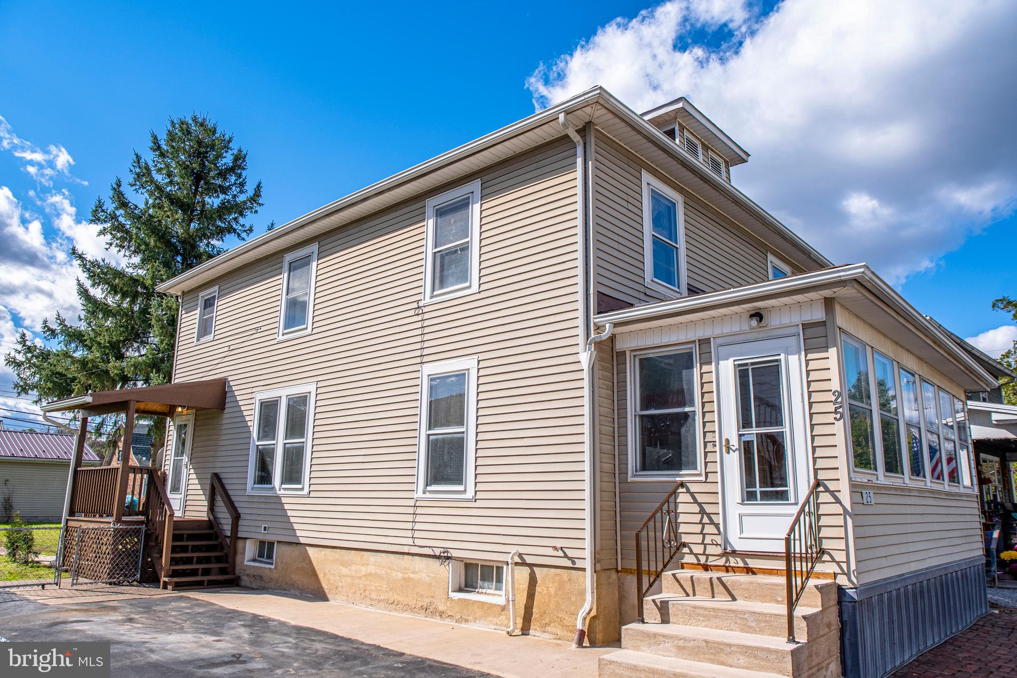 25 MAIN STREET
