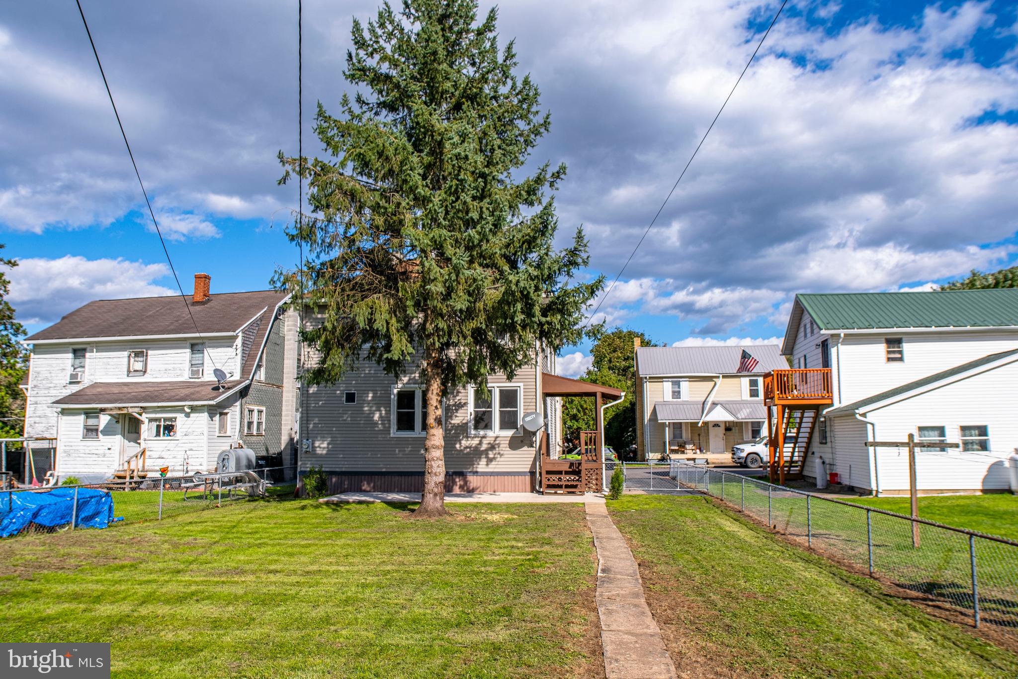 25 MAIN STREET