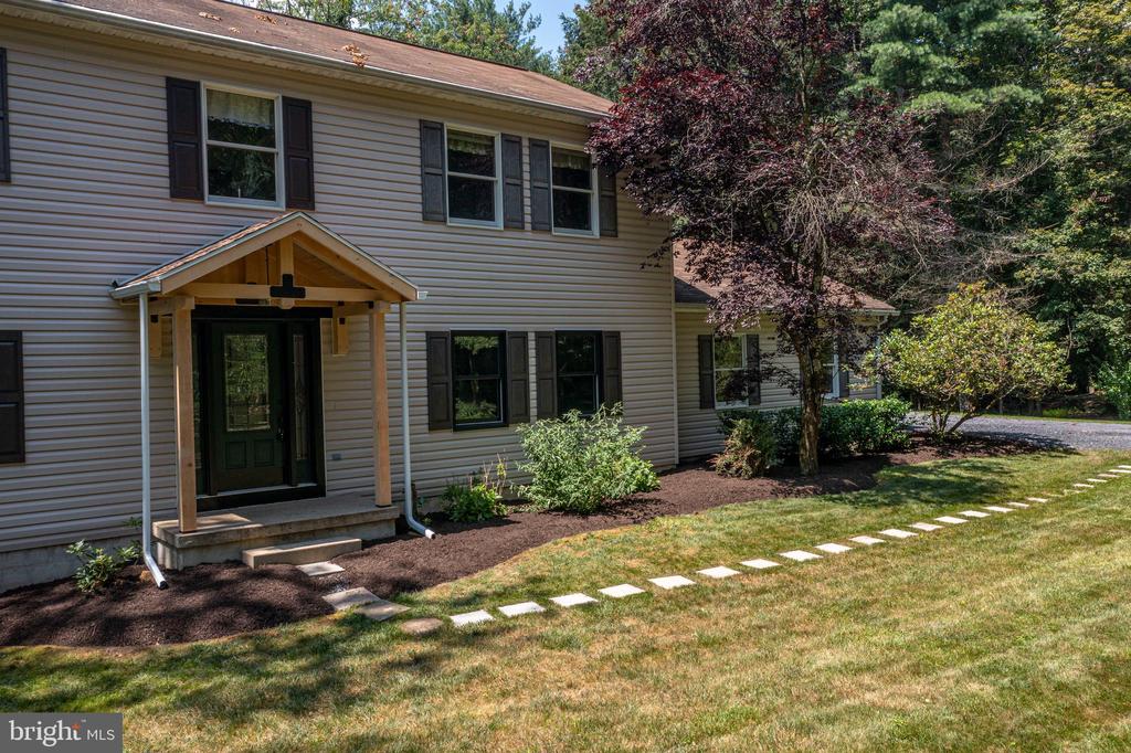 166 DOUBLE CREEK DRIVE
