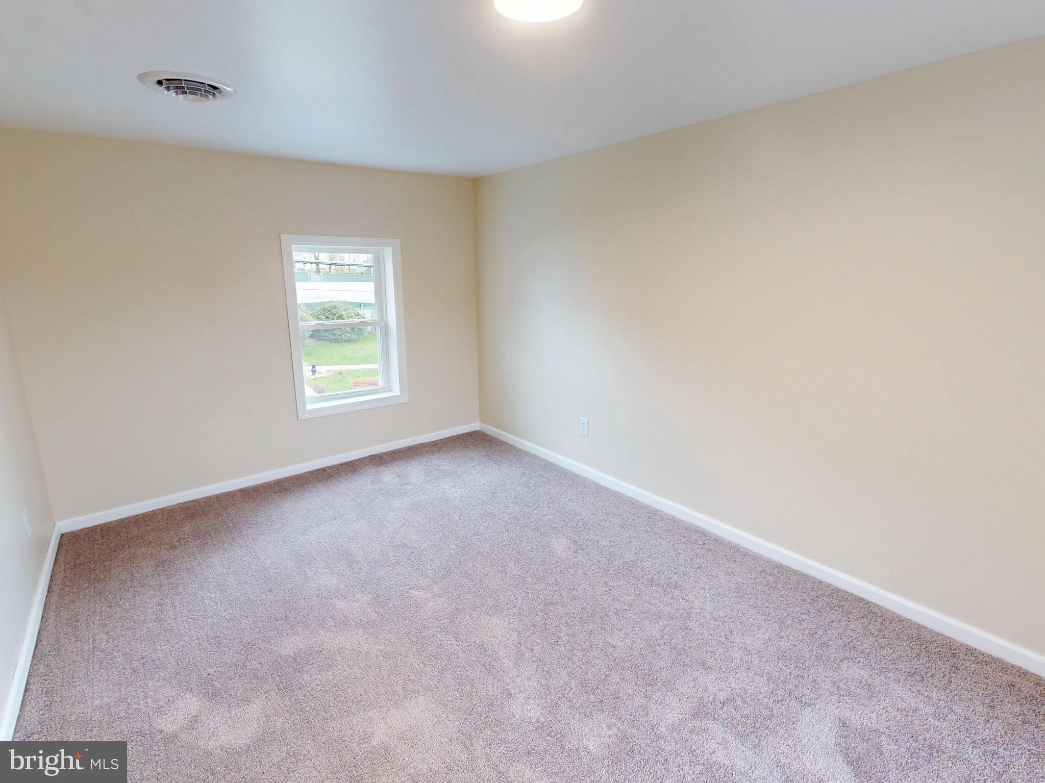 210 S CHESTNUT STREET