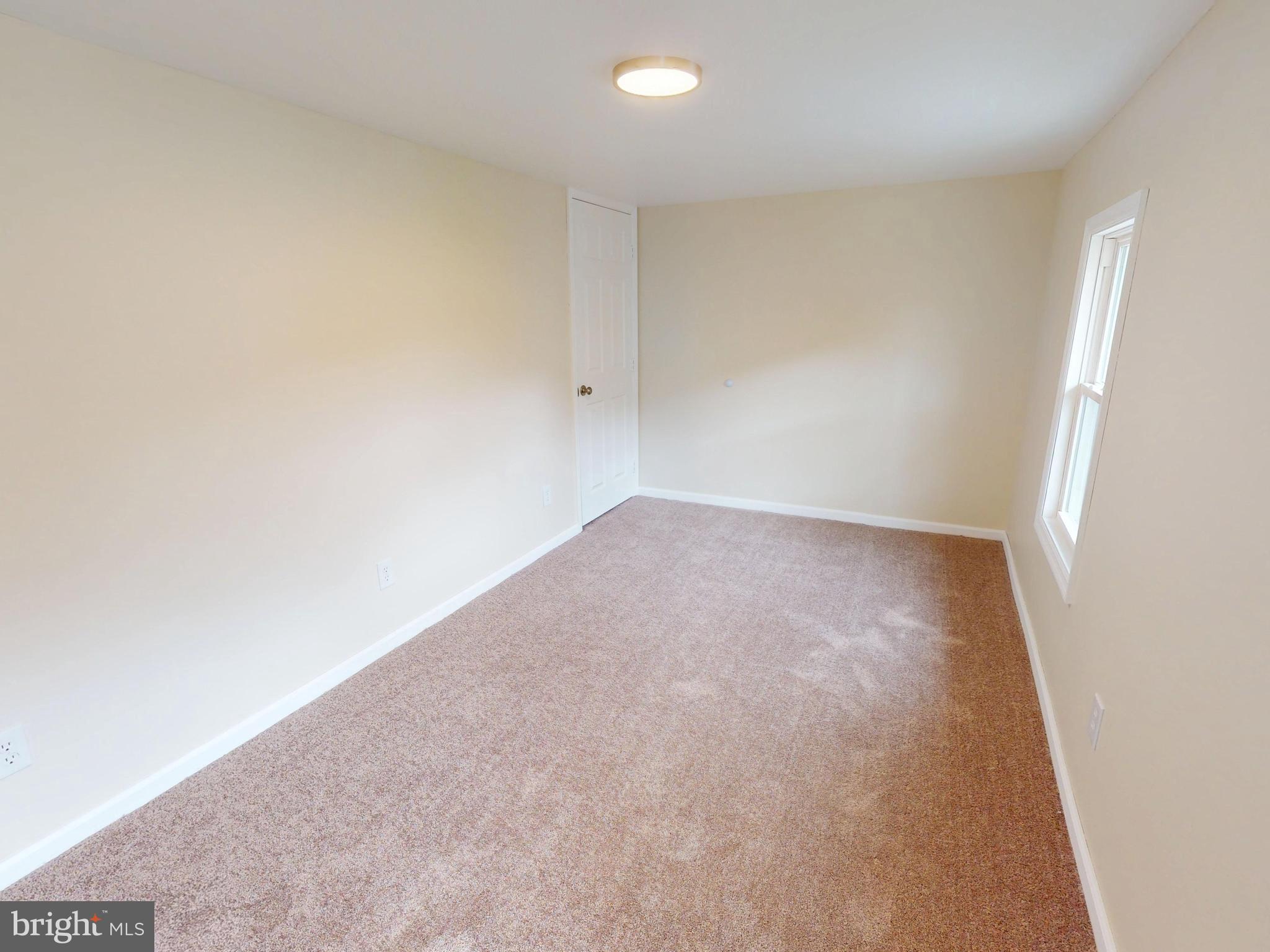 210 S CHESTNUT STREET