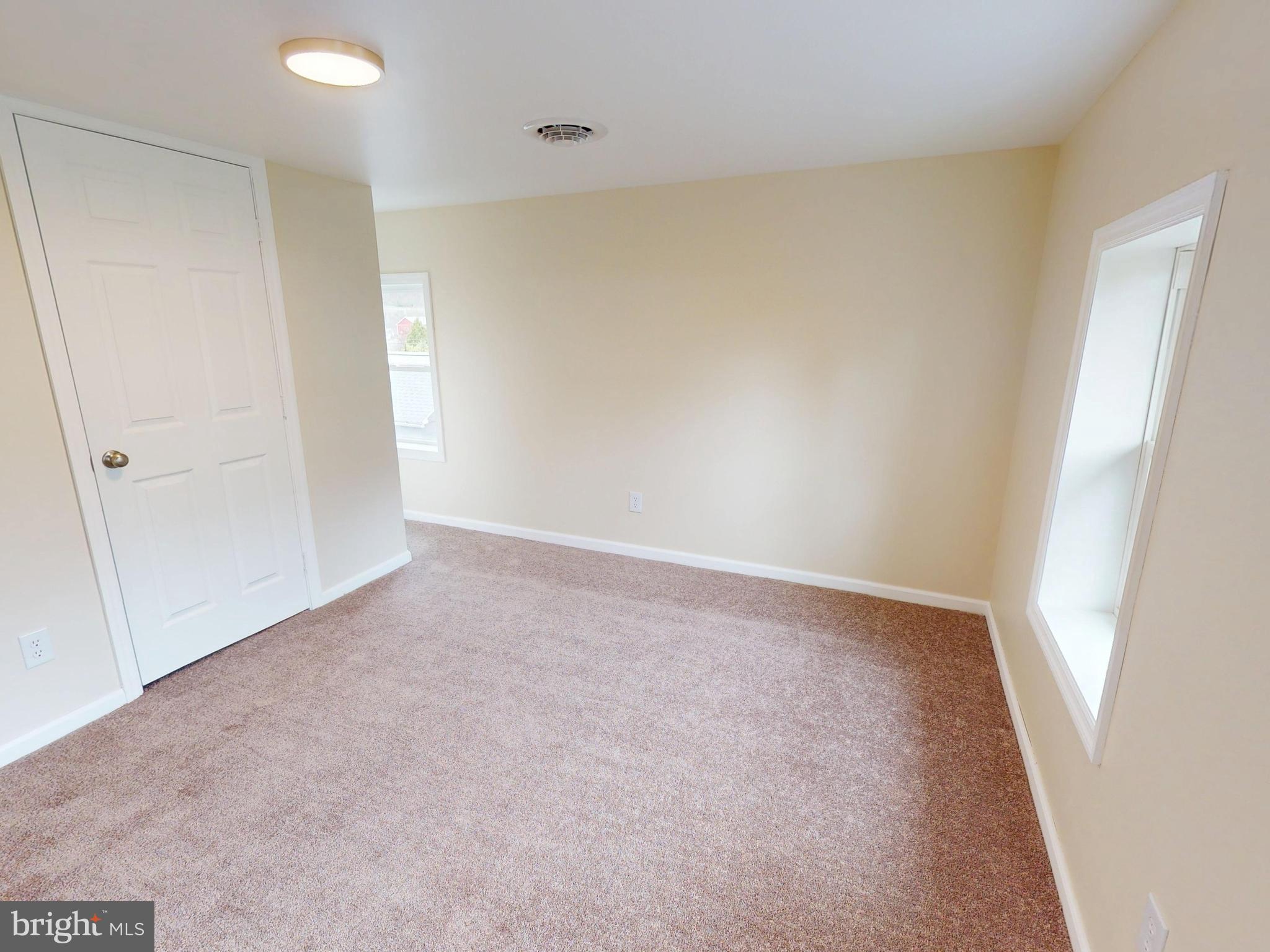 210 S CHESTNUT STREET