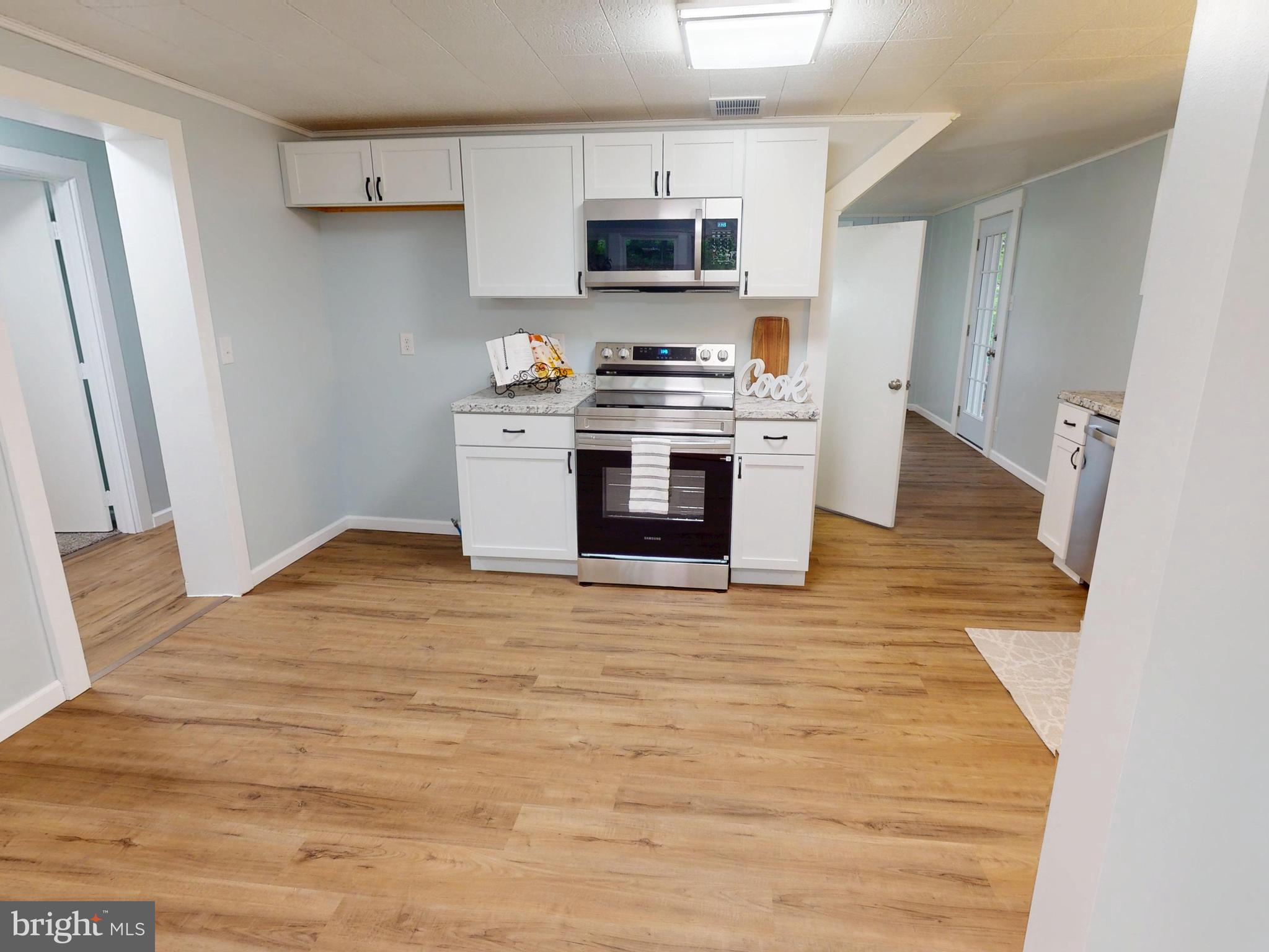 320 LONG RUN ROAD
