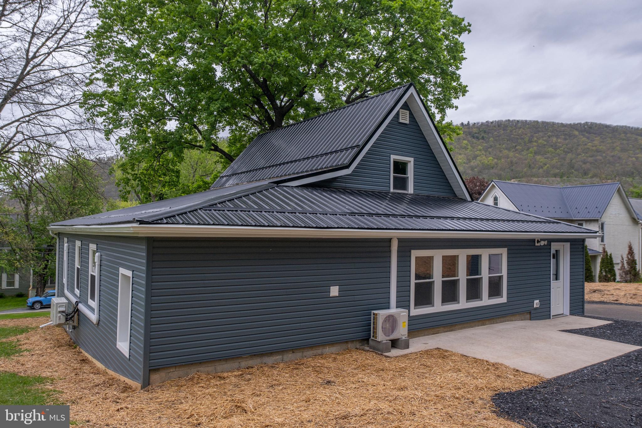 320 LONG RUN ROAD
