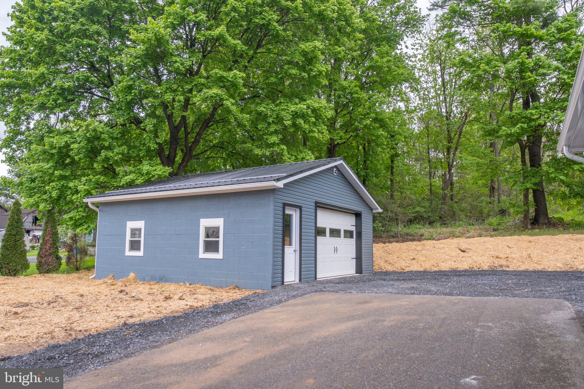 320 LONG RUN ROAD