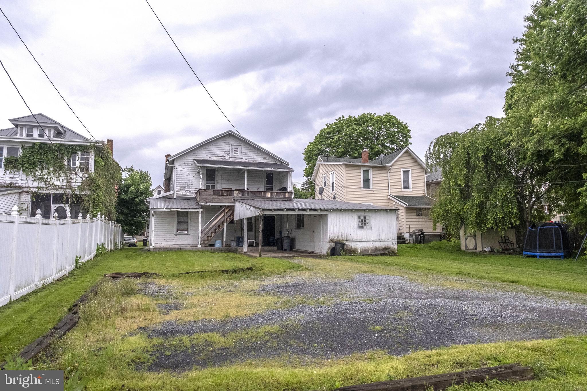 442 S FAIRVIEW STREET