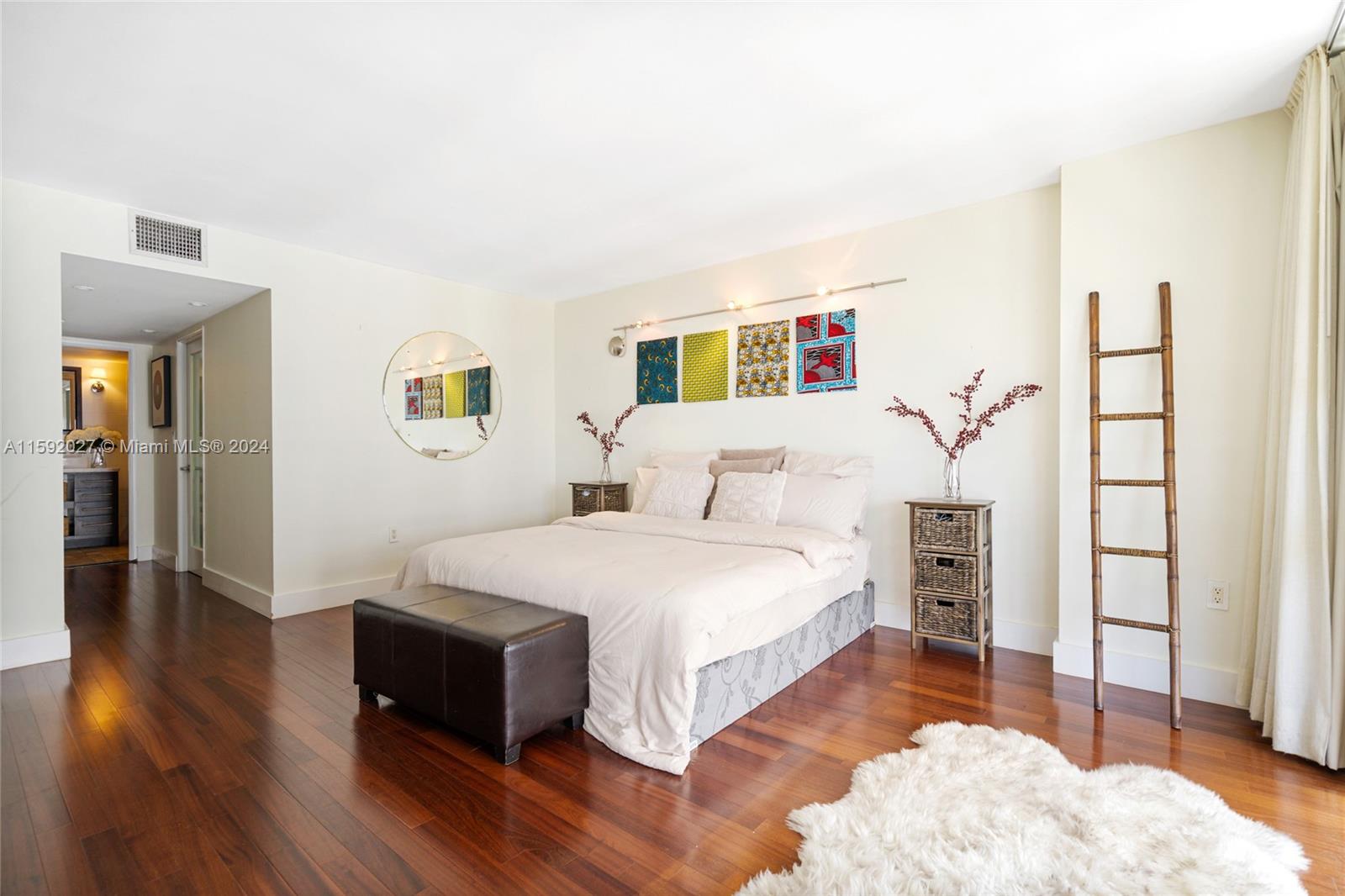 600 NE 36th St Unit: PH2