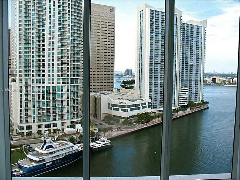 465 BRICKELL AV # 3002
