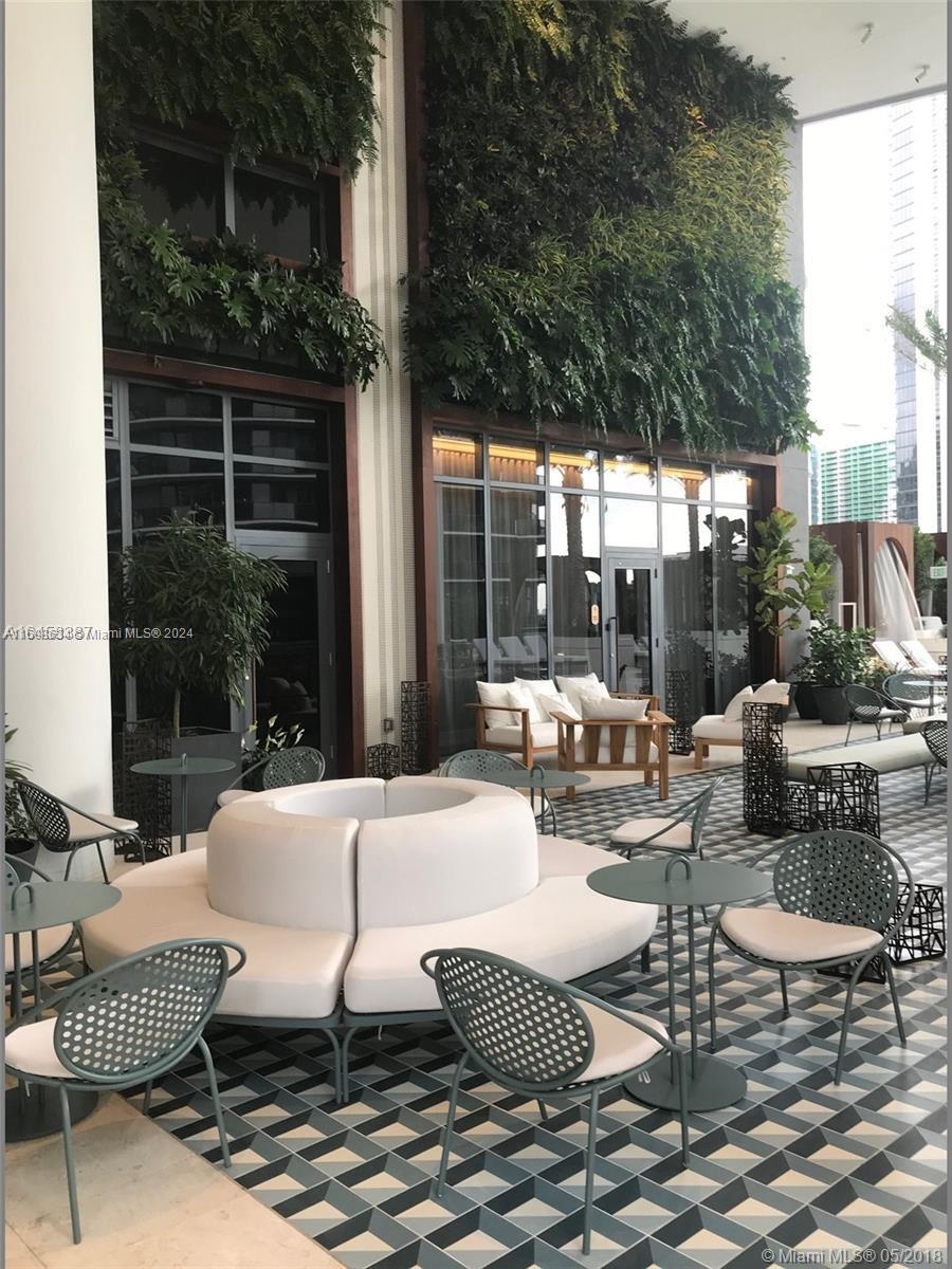 801 S Miami Ave Unit: 1402