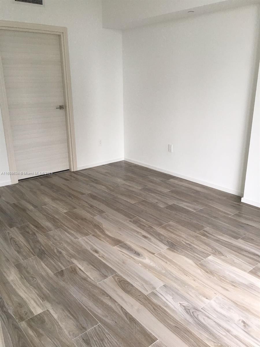 801 S Miami Ave Unit: 1402