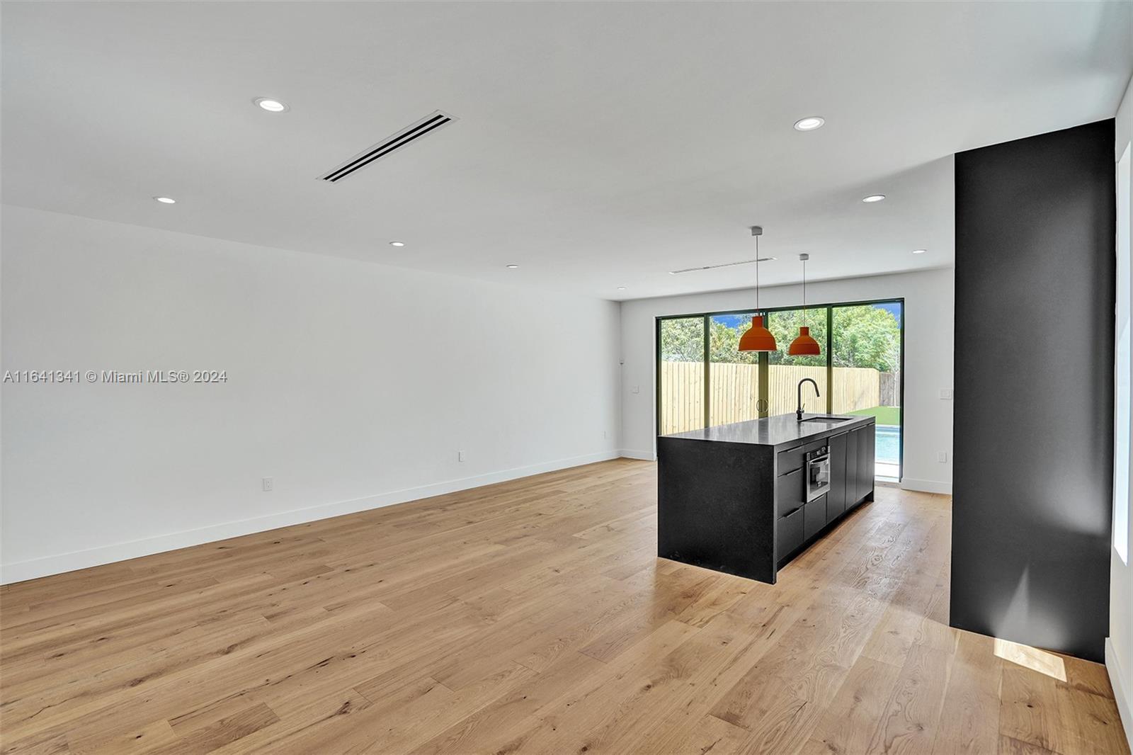 353 NW 50th St