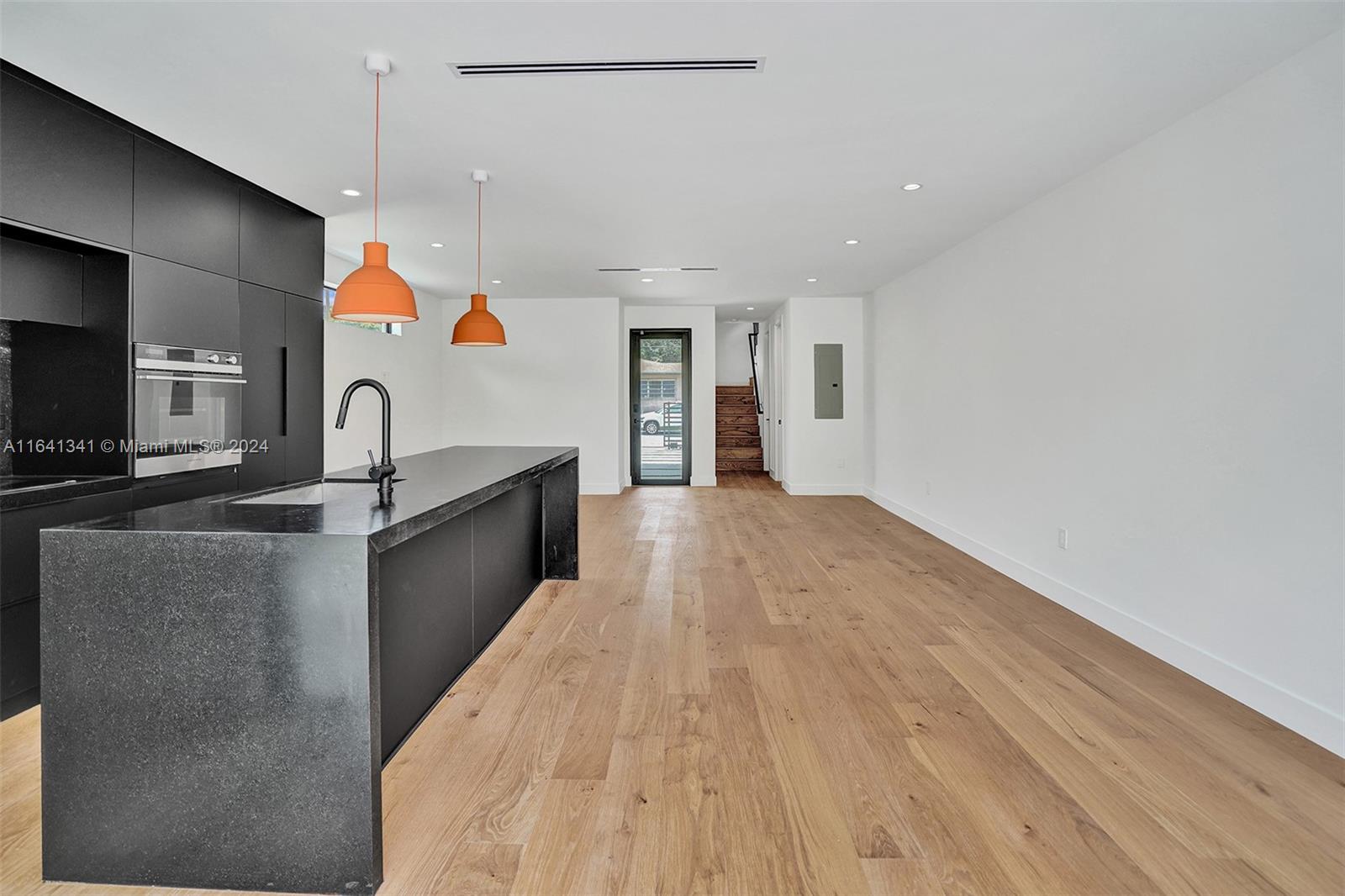 353 NW 50th St