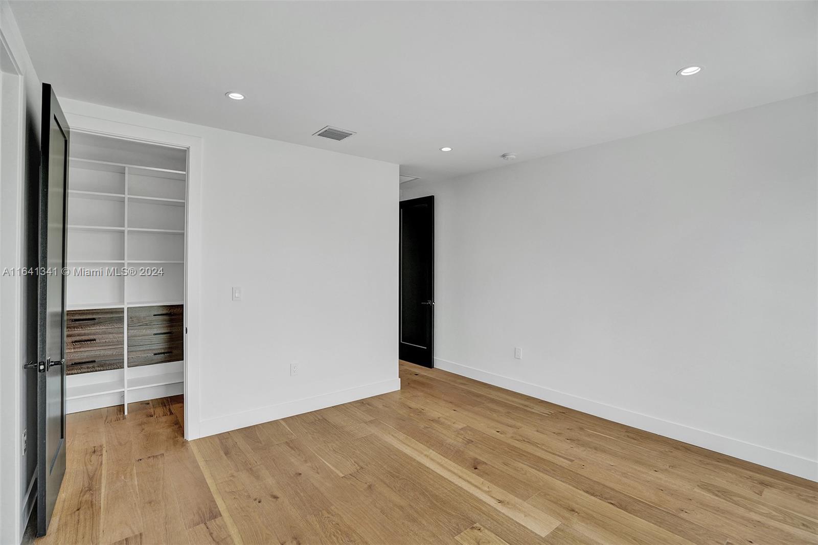 353 NW 50th St