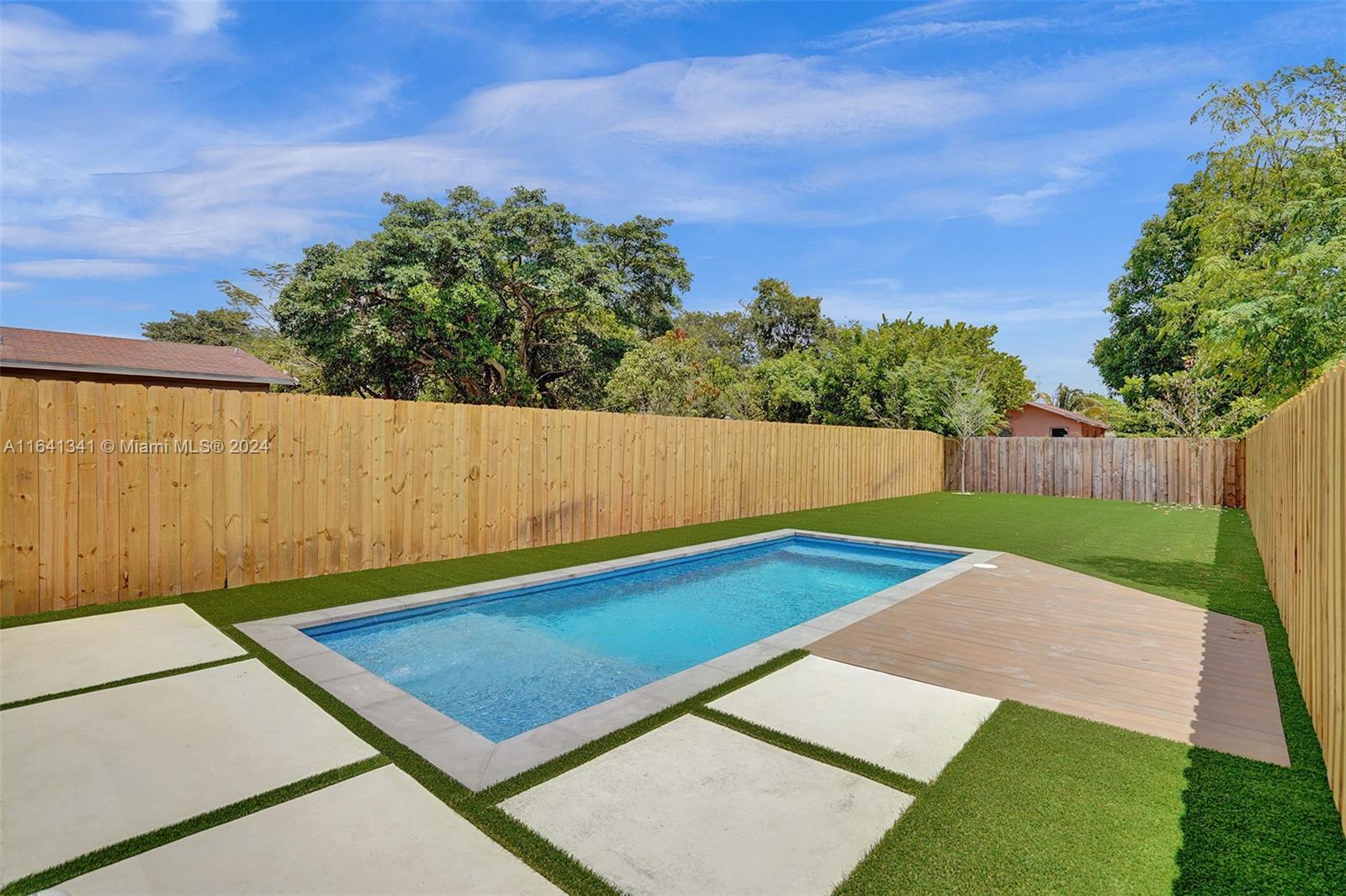 353 NW 50th St