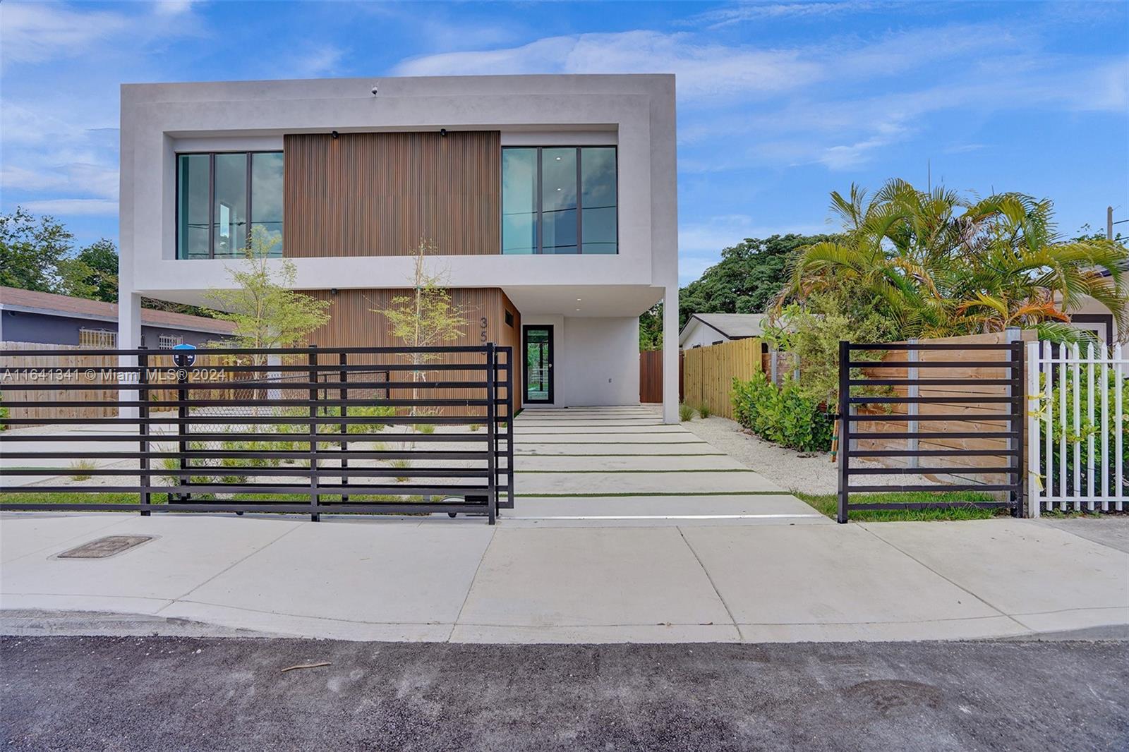 353 NW 50th St