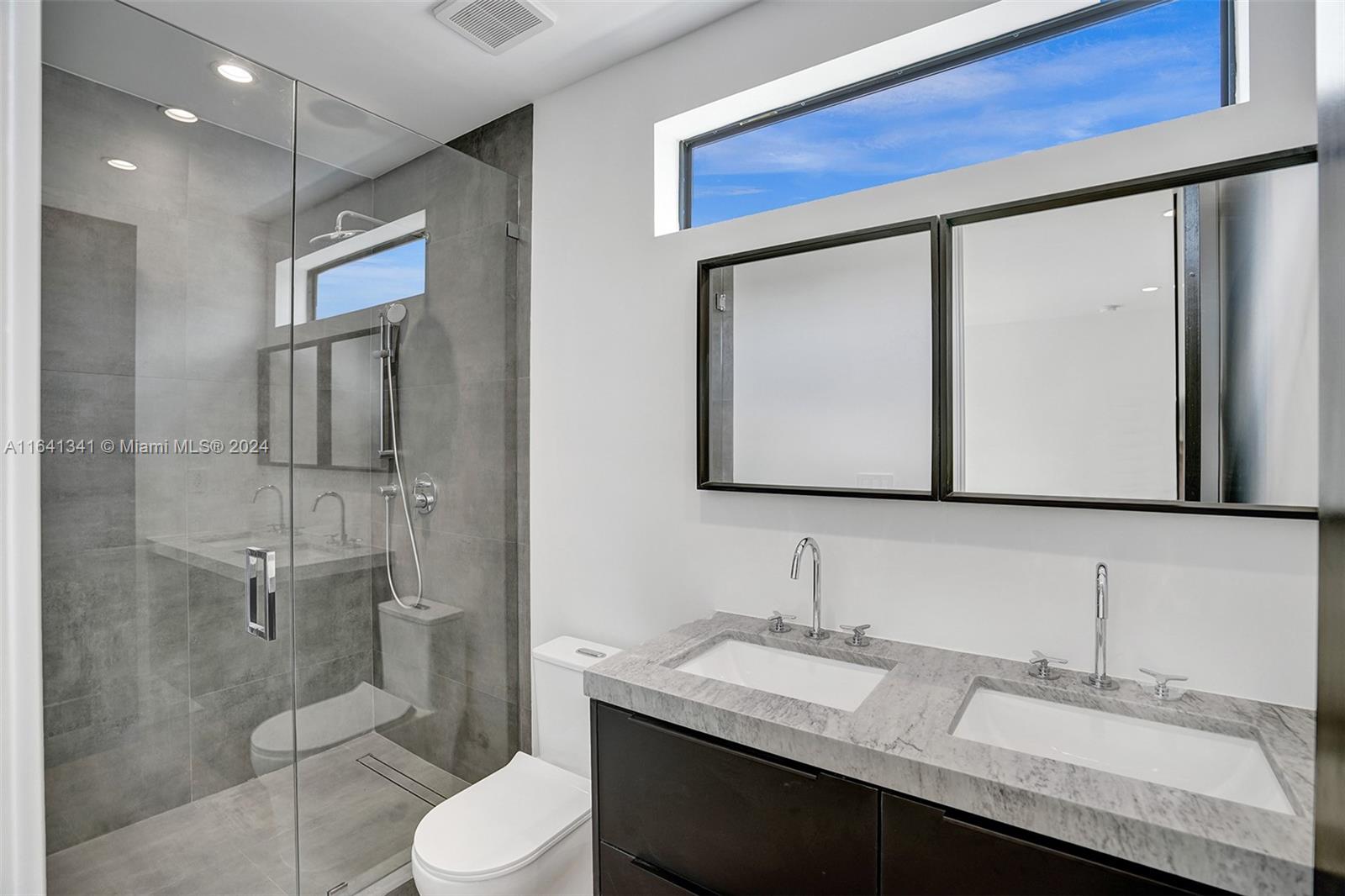 353 NW 50th St