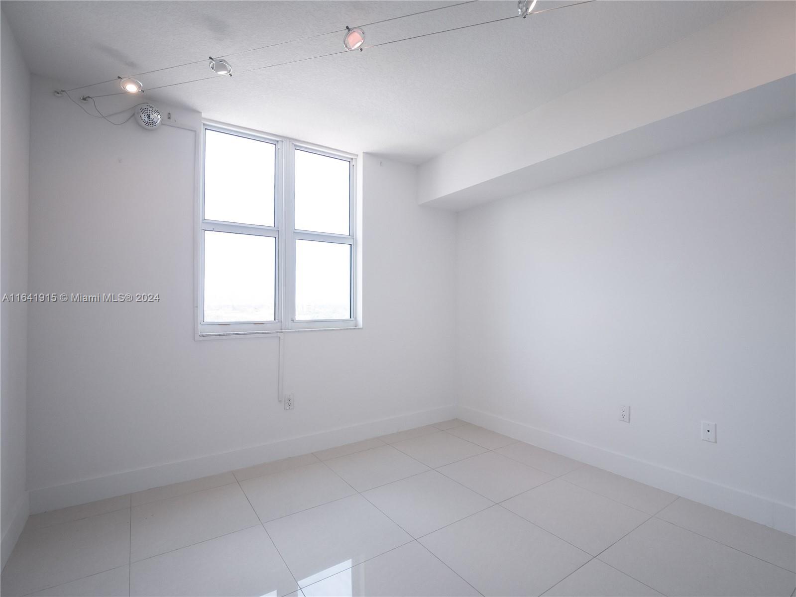 117 NW 42nd Ave # 912