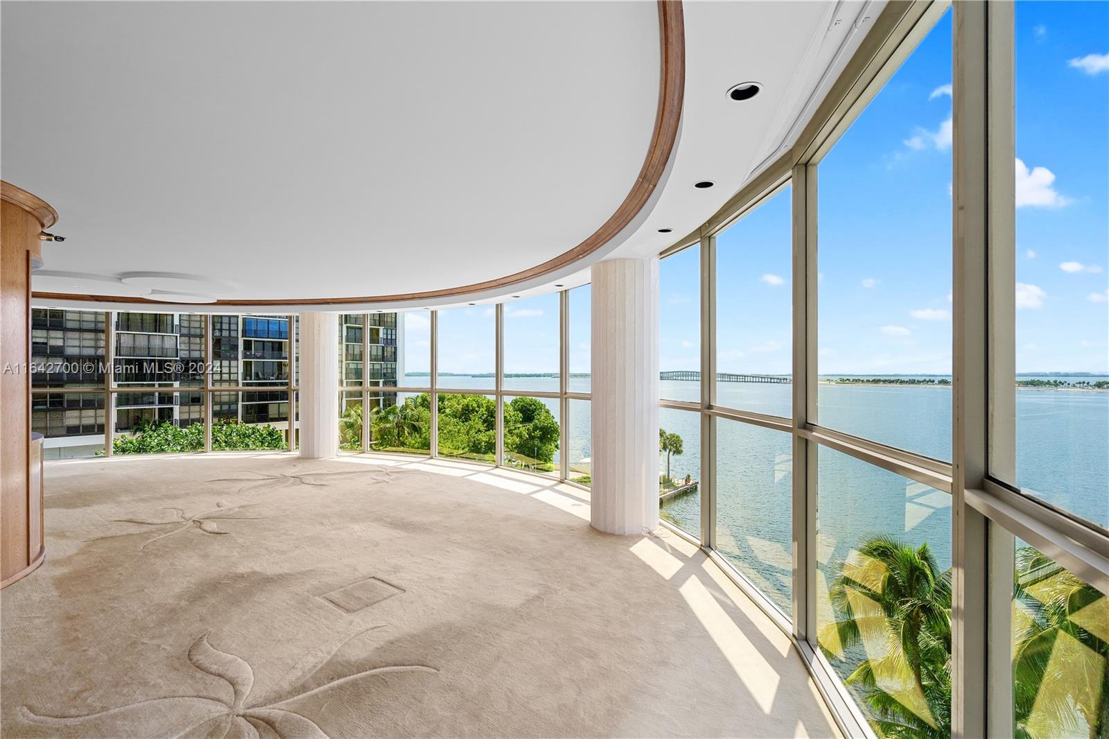 2025 Brickell Ave # 701