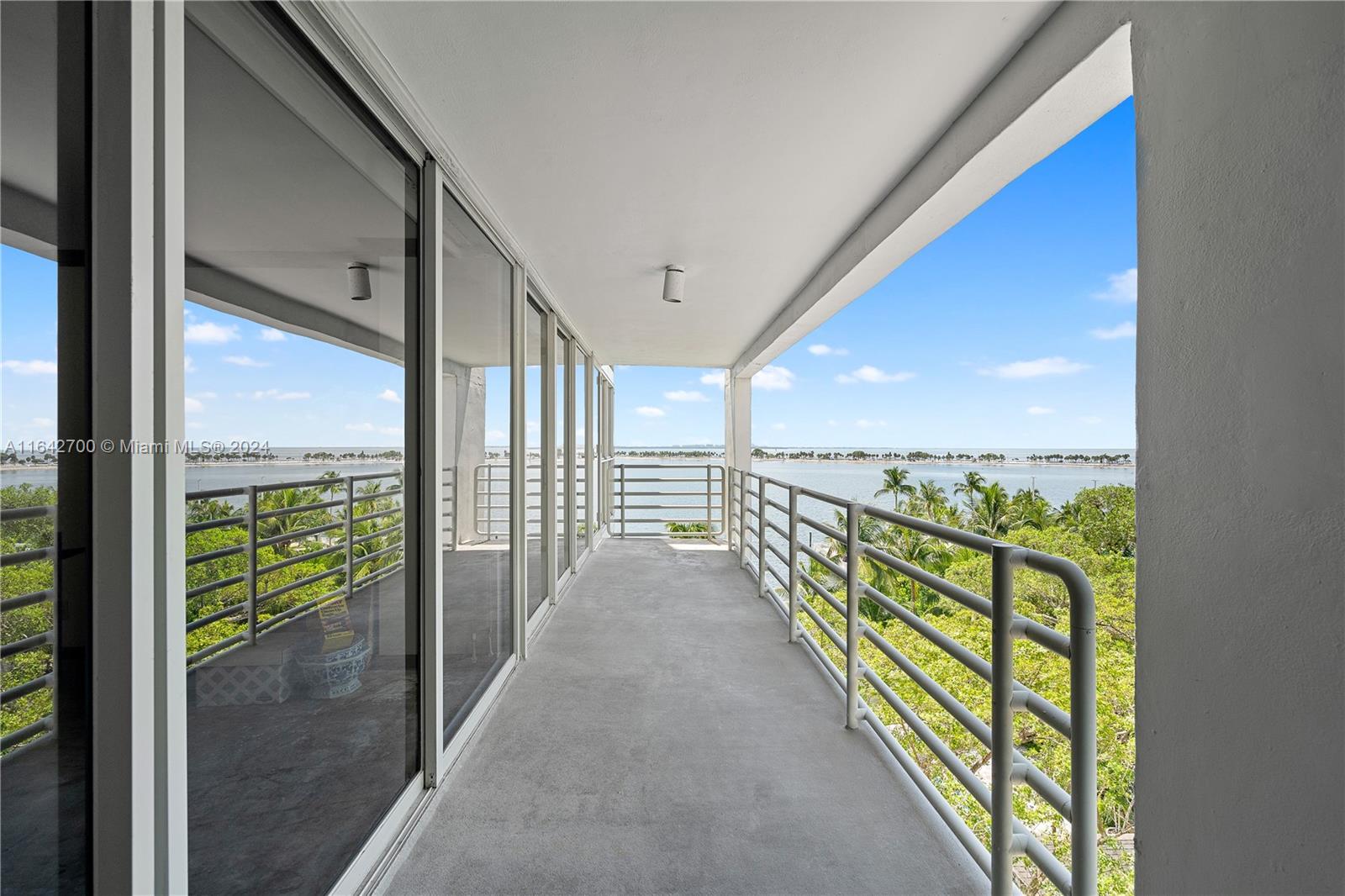 2025 Brickell Ave # 701