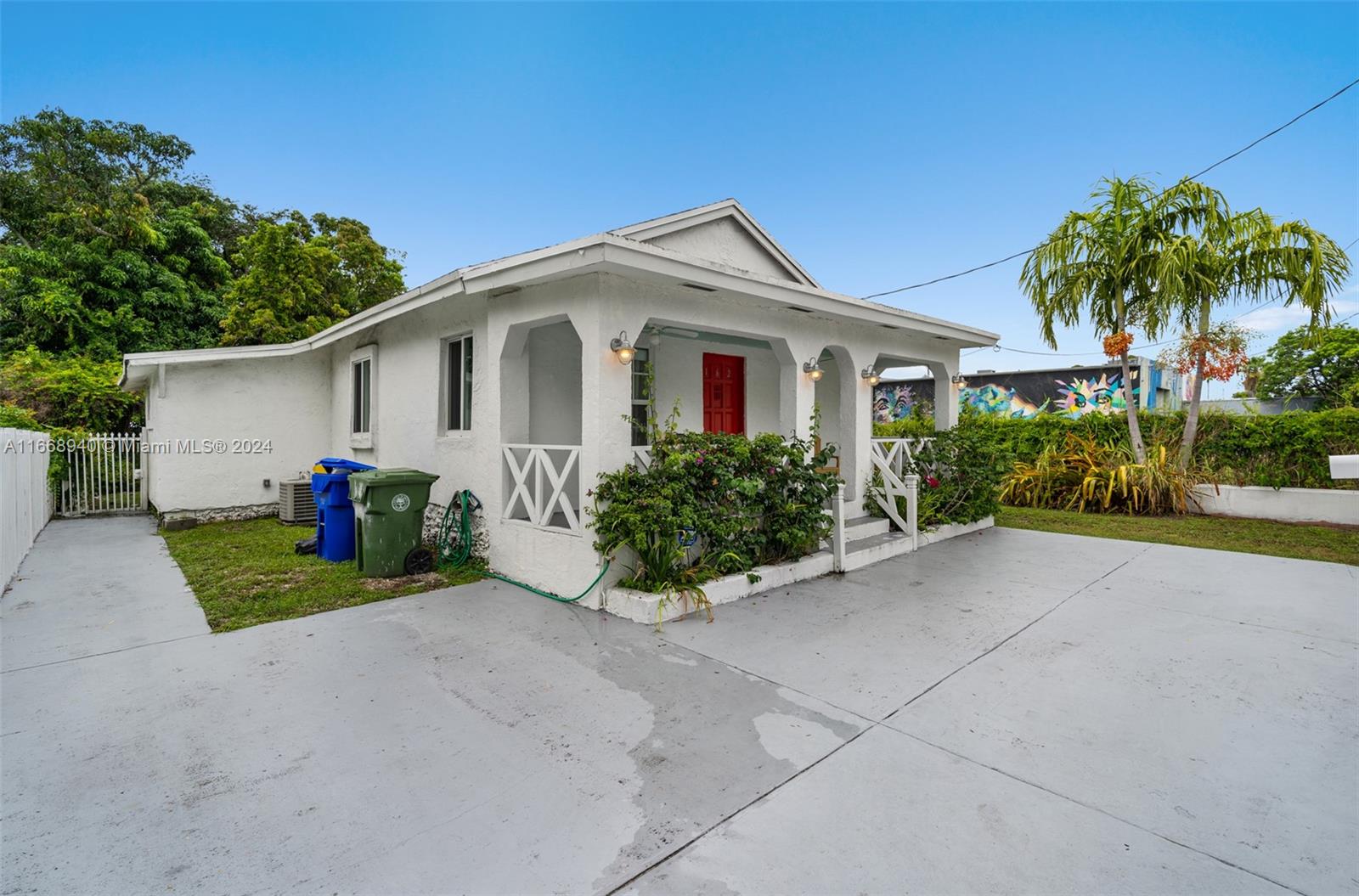162 NW 42nd St # 162